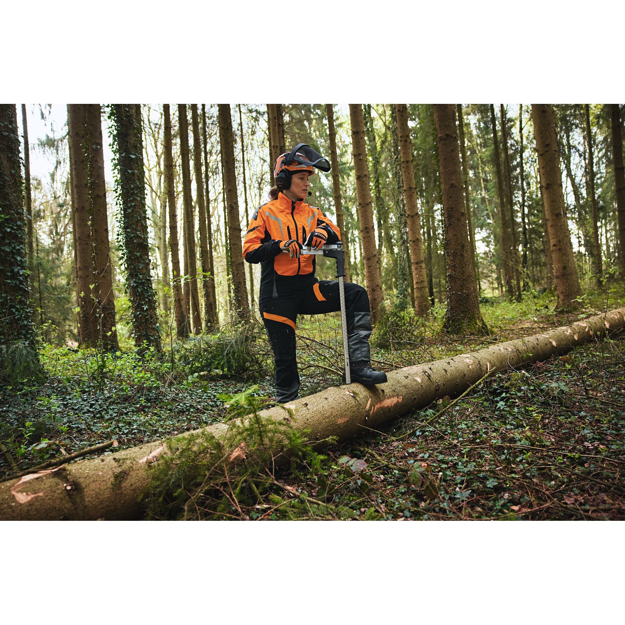 STIHL ADVANCE X-LIGHT skyddsbyxa, midjemodell