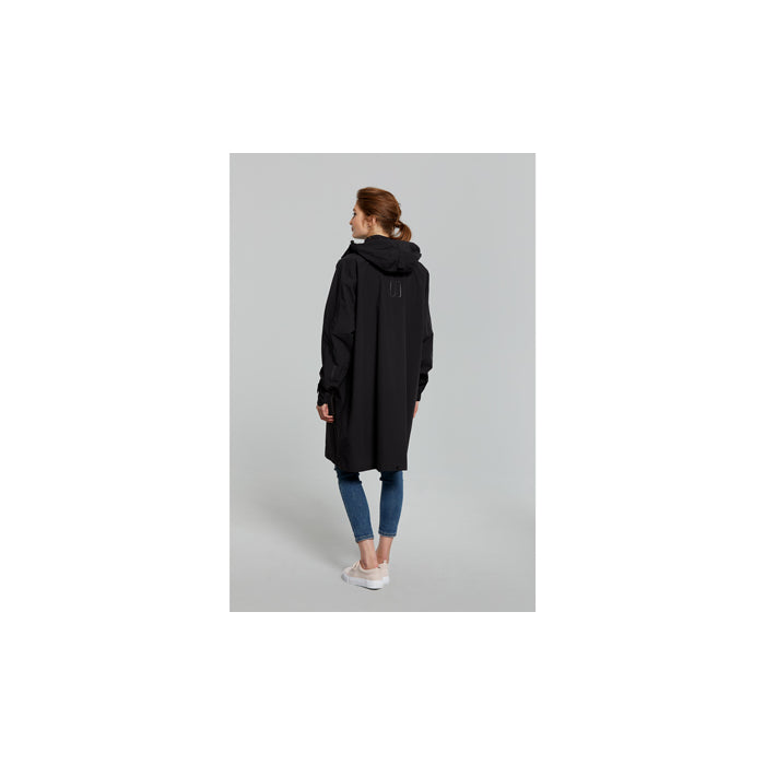 BASIL MOSSE CYKELPONCHO UNISEX SVART M/L