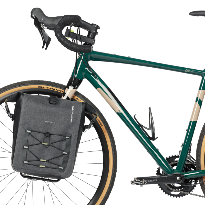 BASIL NAVIGATOR STORM SIDOVÄSKA ENKEL SVART M