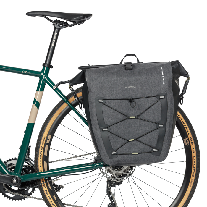 BASIL NAVIGATOR STORM SIDOVÄSKA ENKEL SVART L