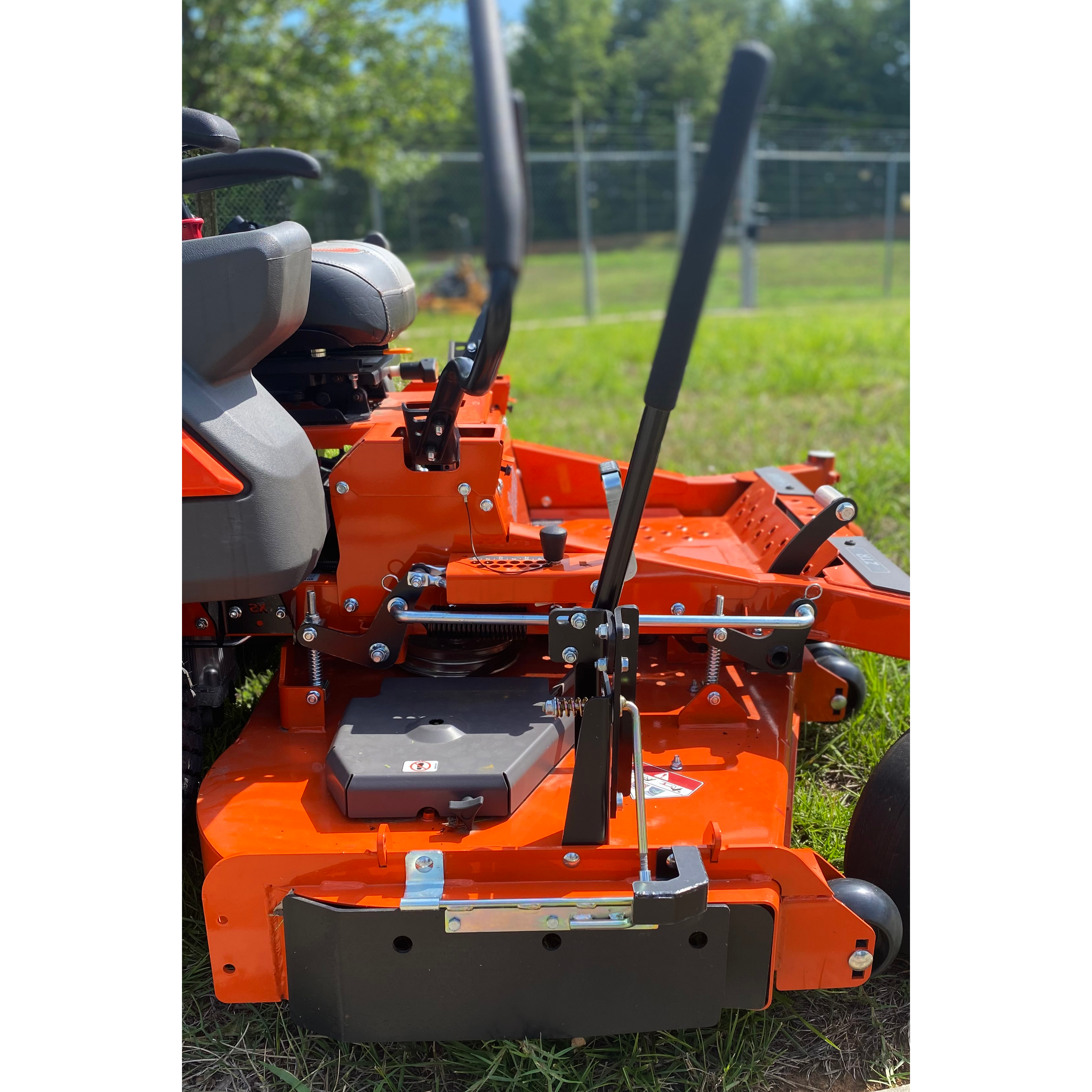 HUSQVARNA Användarstyrt utkastarrör (OCDC)